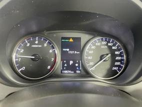 Photo '21' of Mitsubishi Outlander