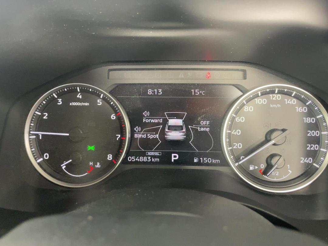 Photo '21' of Mitsubishi Outlander