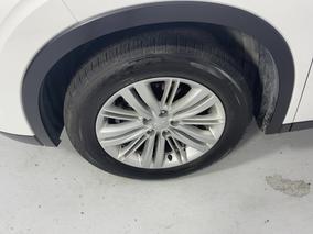 Photo '10' of Mitsubishi Outlander