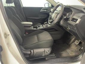 Photo '16' of Mitsubishi Outlander