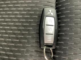 Photo '22' of Mitsubishi Outlander