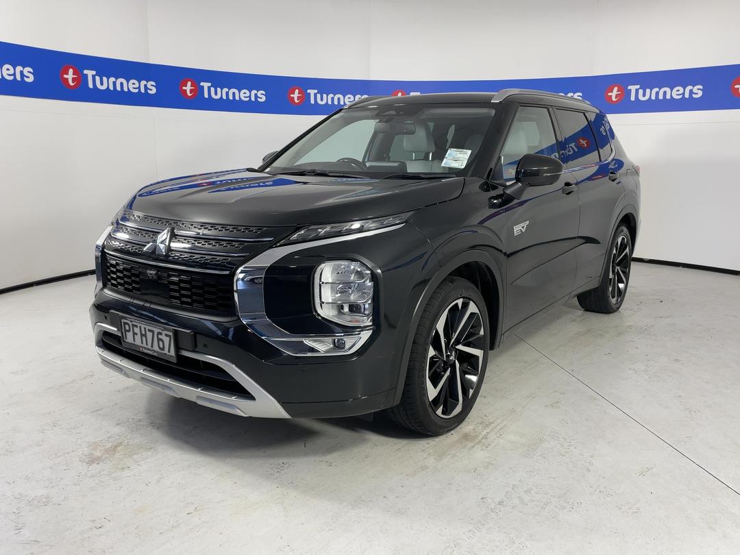 Photo '4' of Mitsubishi Outlander