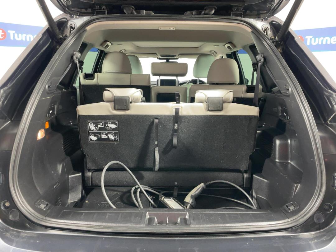 Photo '14' of Mitsubishi Outlander