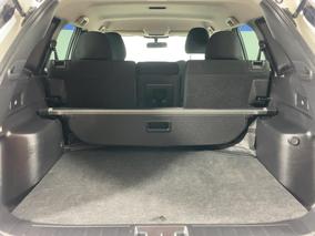 Photo '14' of Mitsubishi Outlander