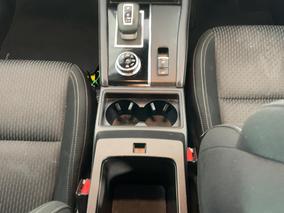 Photo '18' of Mitsubishi Outlander