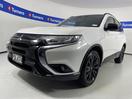 Thumbnail '4' of Mitsubishi Outlander
