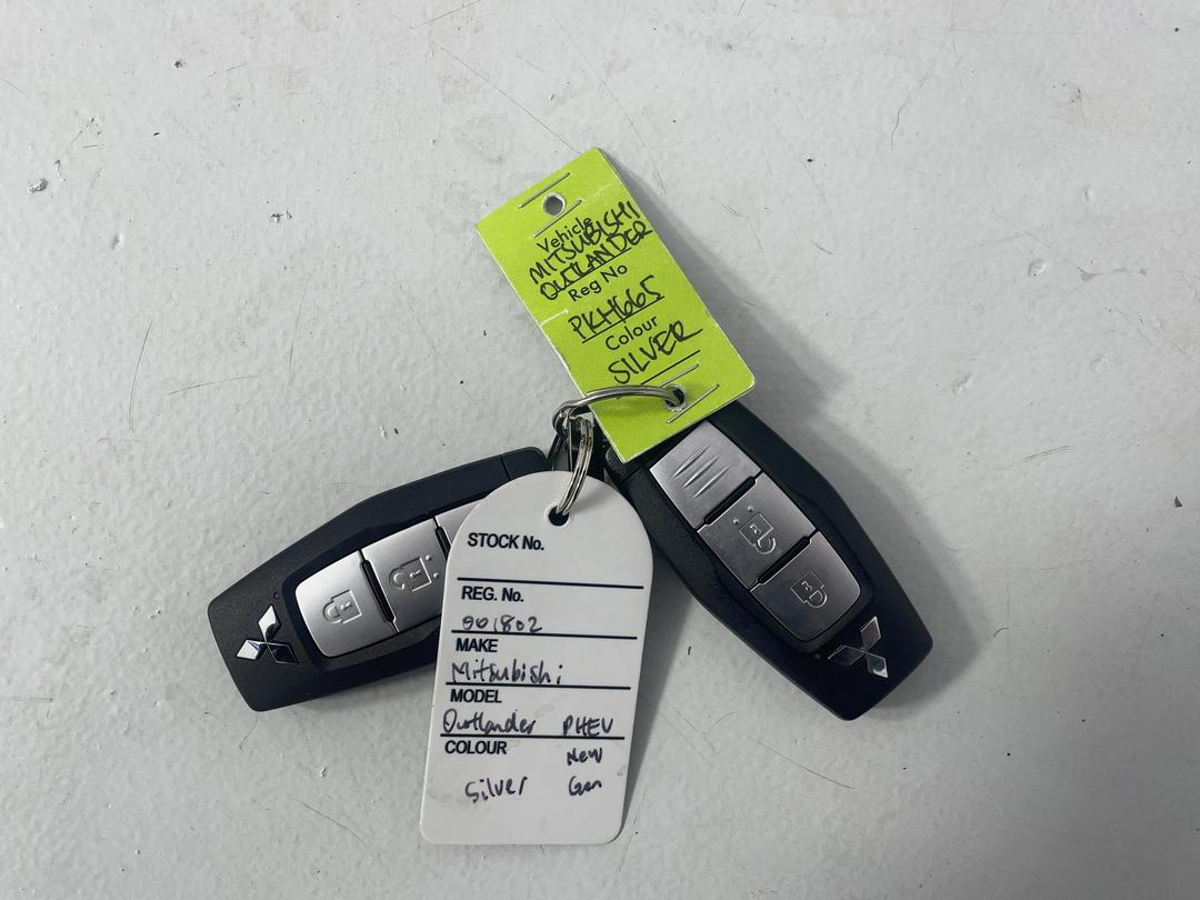 Photo '22' of Mitsubishi Outlander