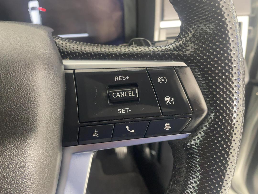 Photo '24' of Mitsubishi Outlander