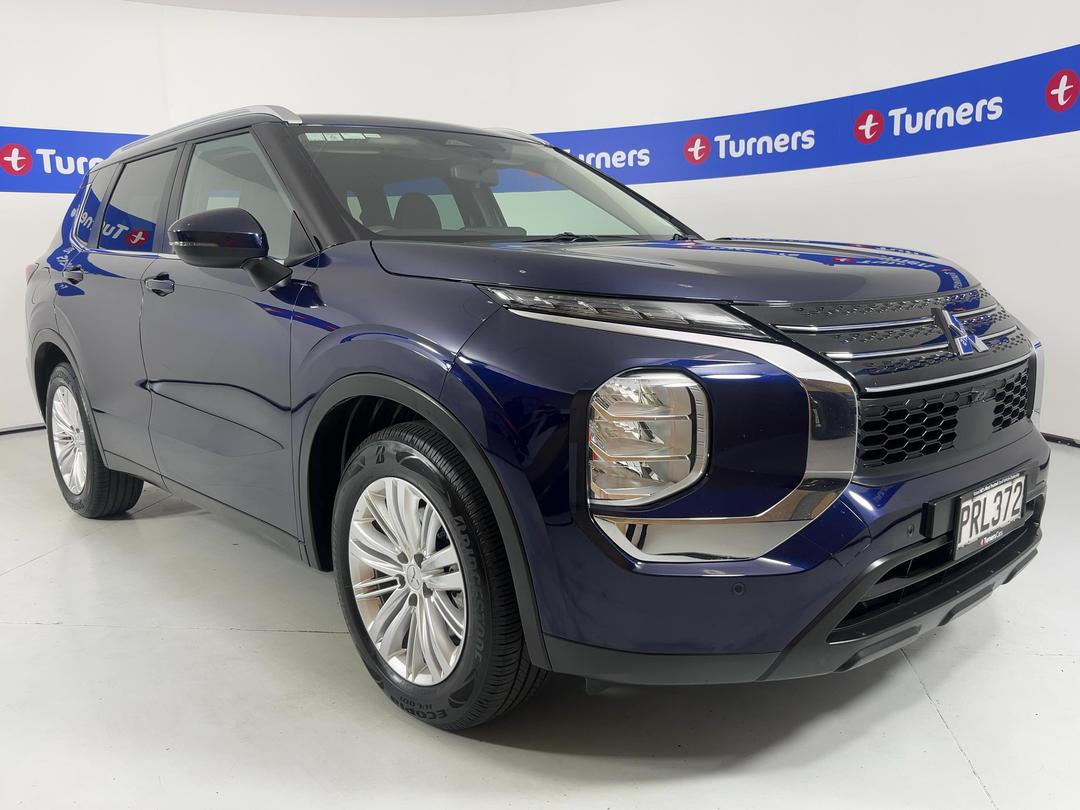 Photo '1' of Mitsubishi Outlander