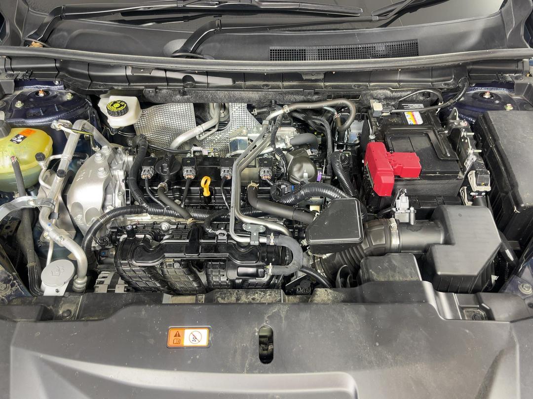 Photo '13' of Mitsubishi Outlander