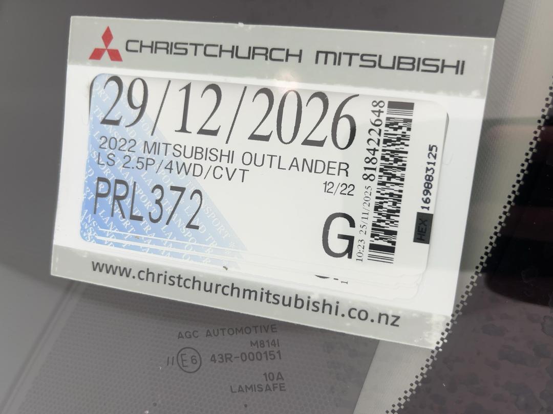Photo '31' of Mitsubishi Outlander