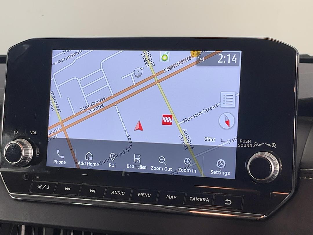 Photo '28' of Mitsubishi Outlander