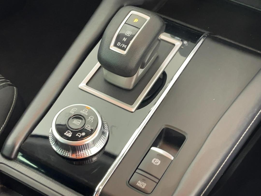 Photo '31' of Mitsubishi Outlander