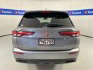 Thumbnail '6' of Mitsubishi Outlander