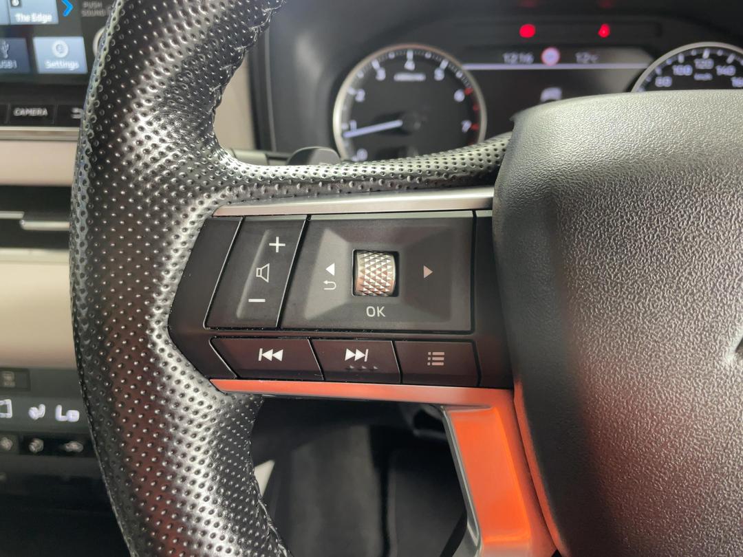Photo '26' of Mitsubishi Outlander