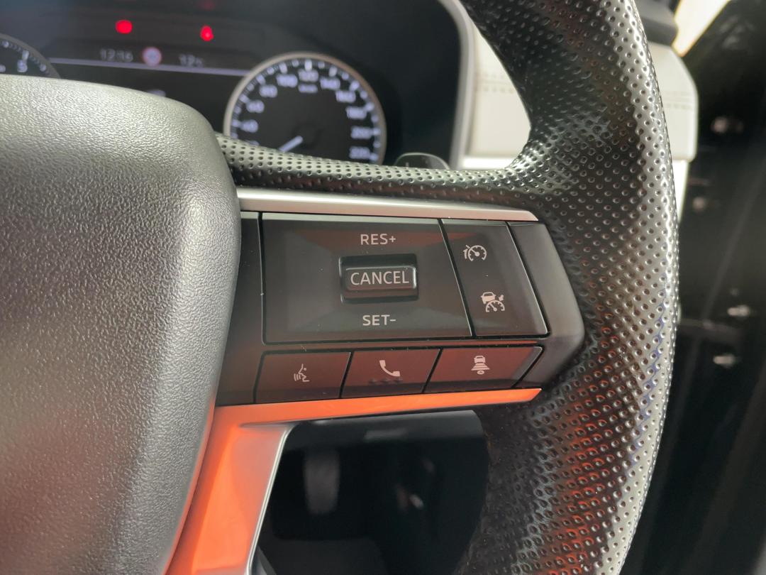 Photo '27' of Mitsubishi Outlander