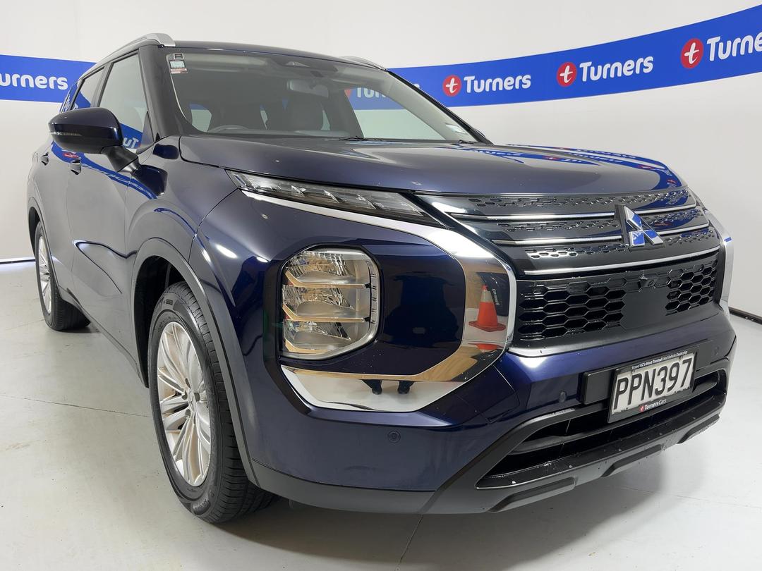 Photo '1' of Mitsubishi Outlander