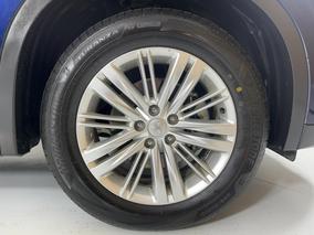 Photo '9' of Mitsubishi Outlander