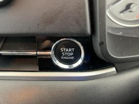 Photo '23' of Mitsubishi Outlander