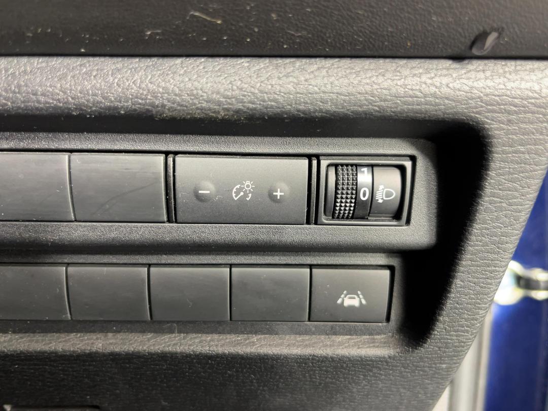 Photo '26' of Mitsubishi Outlander