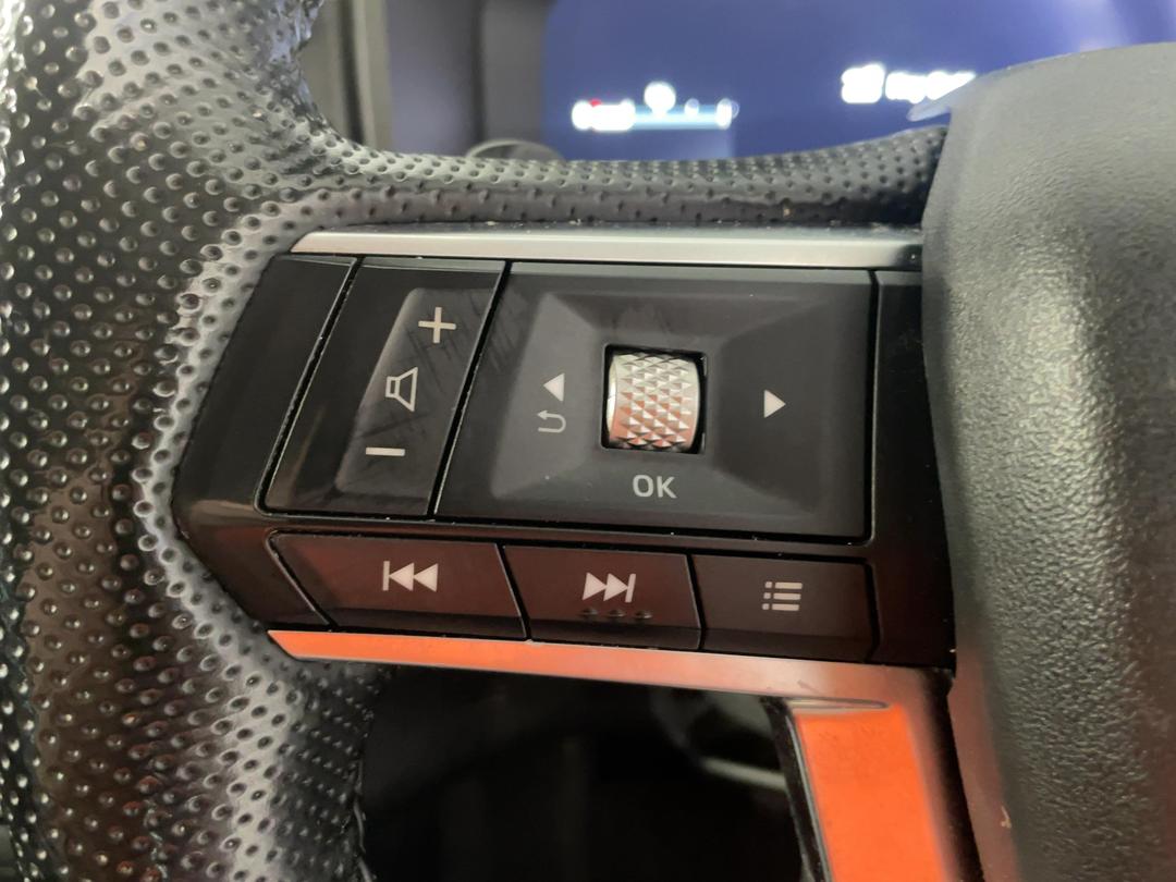 Photo '26' of Mitsubishi Outlander
