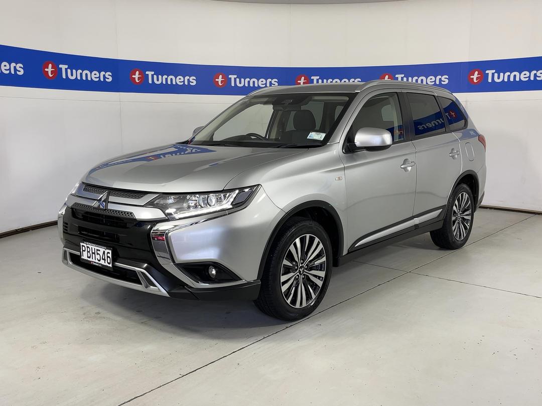Photo '4' of Mitsubishi Outlander