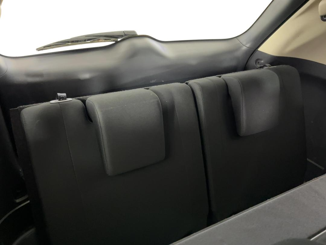 Photo '33' of Mitsubishi Outlander