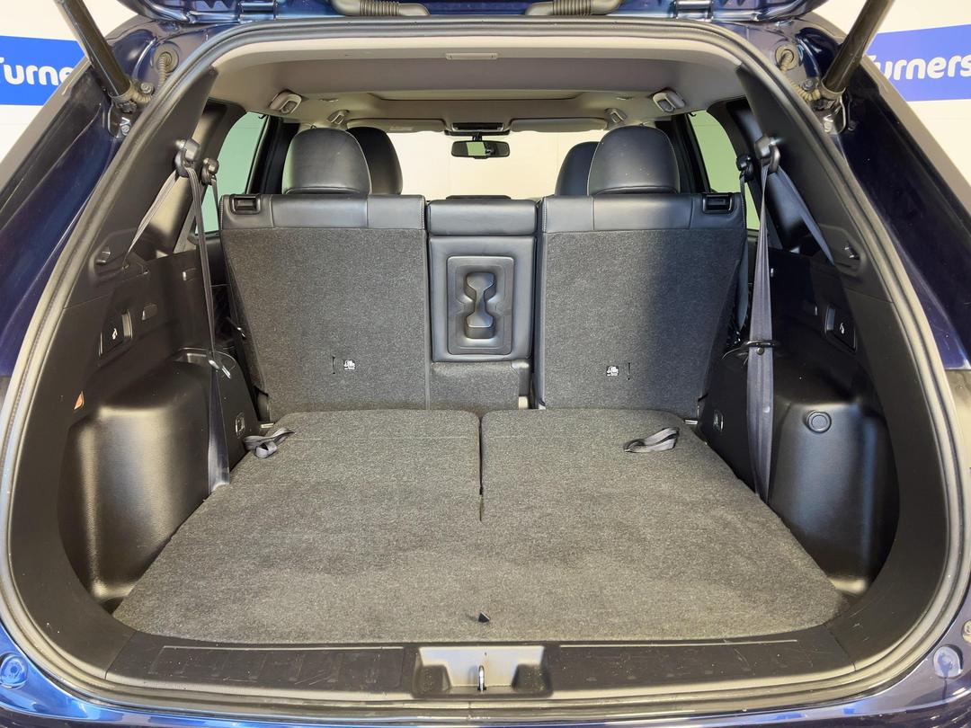 Photo '14' of Mitsubishi Outlander