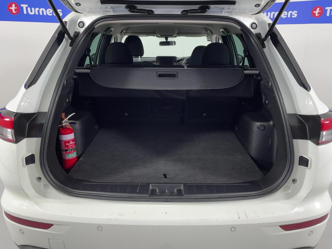 Photo '14' of Mitsubishi Outlander