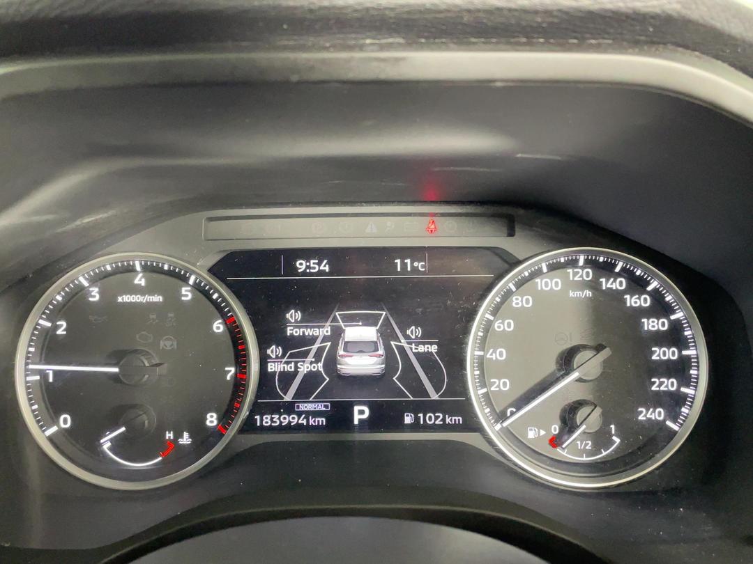Photo '21' of Mitsubishi Outlander