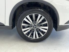Photo '9' of Mitsubishi Outlander