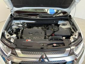 Photo '13' of Mitsubishi Outlander