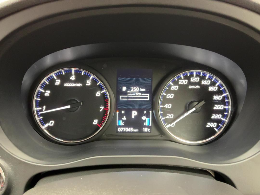 Photo '21' of Mitsubishi Outlander