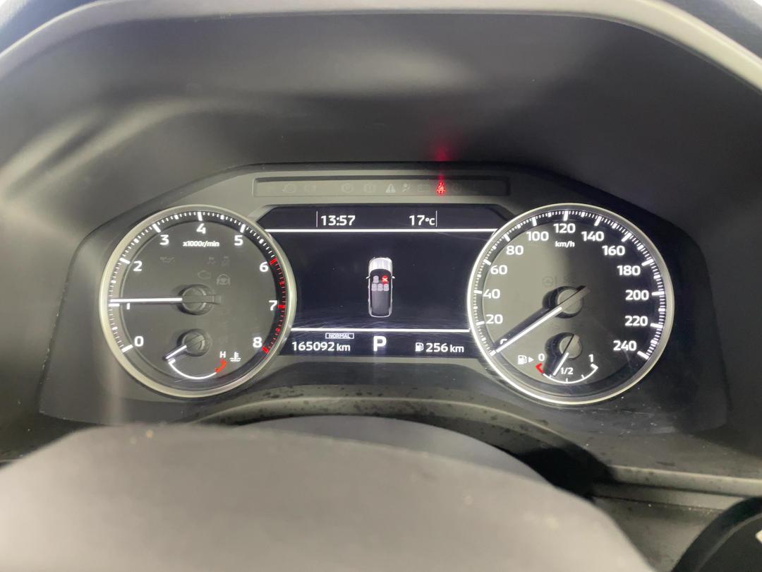 Photo '21' of Mitsubishi Outlander