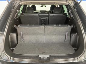 Photo '14' of Mitsubishi Outlander