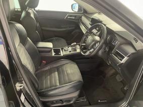 Photo '16' of Mitsubishi Outlander