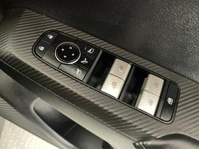 Photo '24' of Mitsubishi Outlander