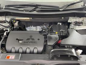 Photo '13' of Mitsubishi Outlander