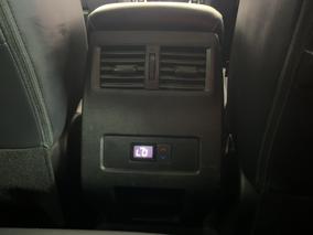 Photo '24' of Mitsubishi Outlander