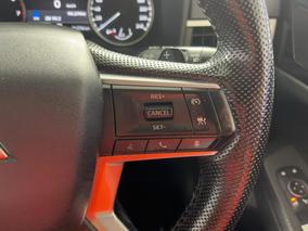 Photo '27' of Mitsubishi Outlander