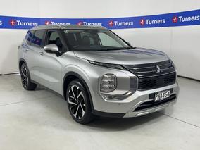 Photo '1' of Mitsubishi Outlander