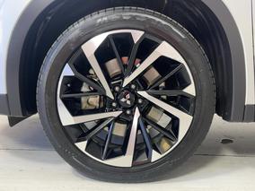 Photo '10' of Mitsubishi Outlander