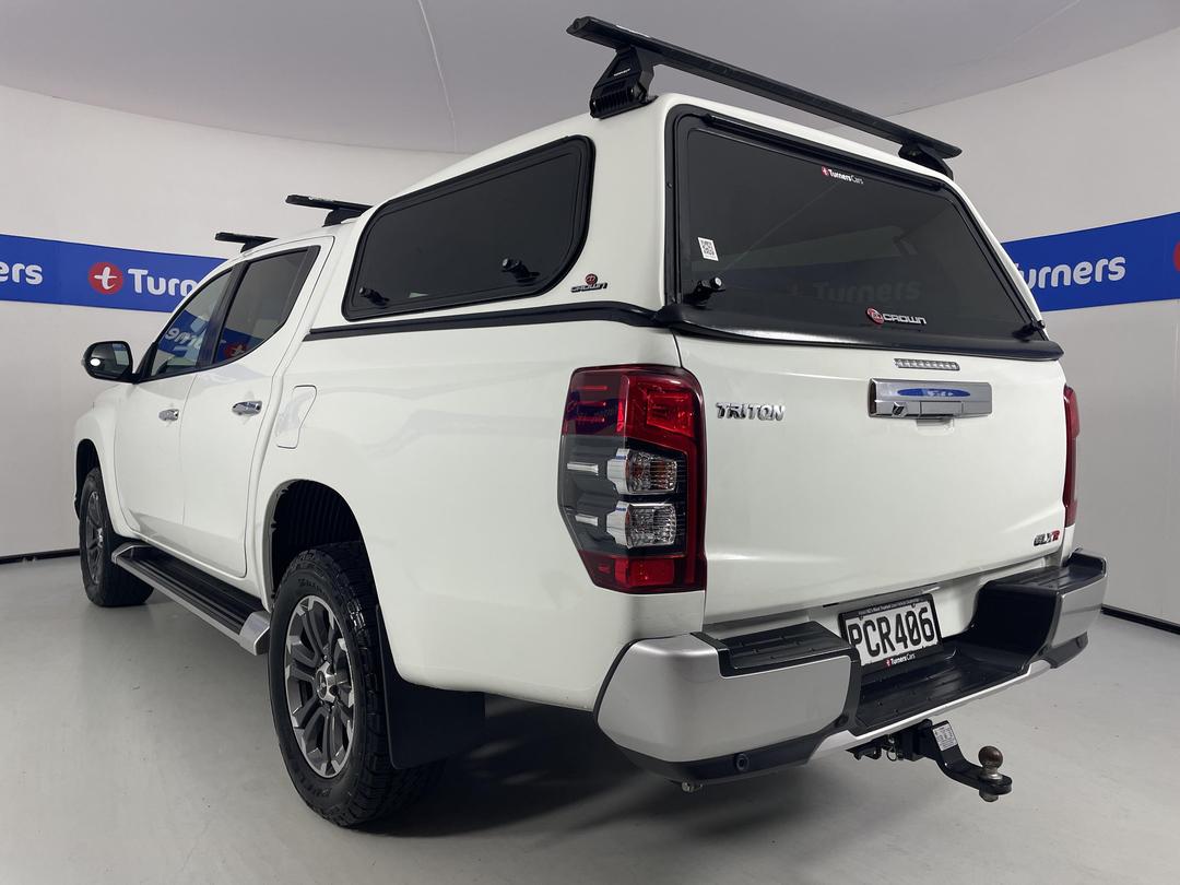 Photo '5' of Mitsubishi Triton