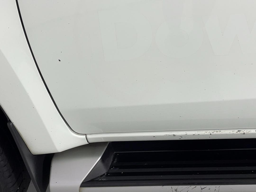 Photo '27' of Mitsubishi Triton