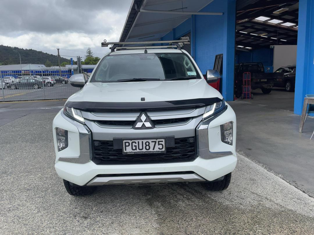 Photo '2' of Mitsubishi Triton DC Glxr 6AT Photo '2' of Mitsubishi Triton DC Glxr 6AT