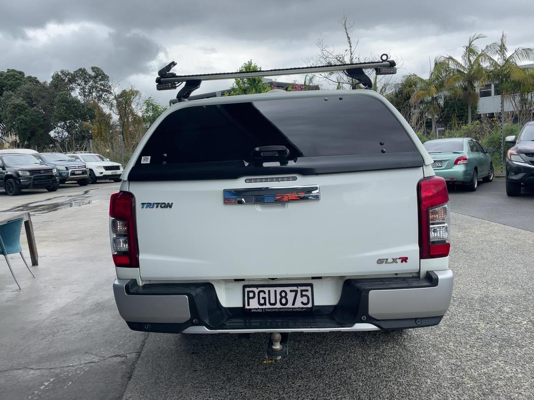 Photo '5' of Mitsubishi Triton DC Glxr 6AT Photo '5' of Mitsubishi Triton DC Glxr 6AT
