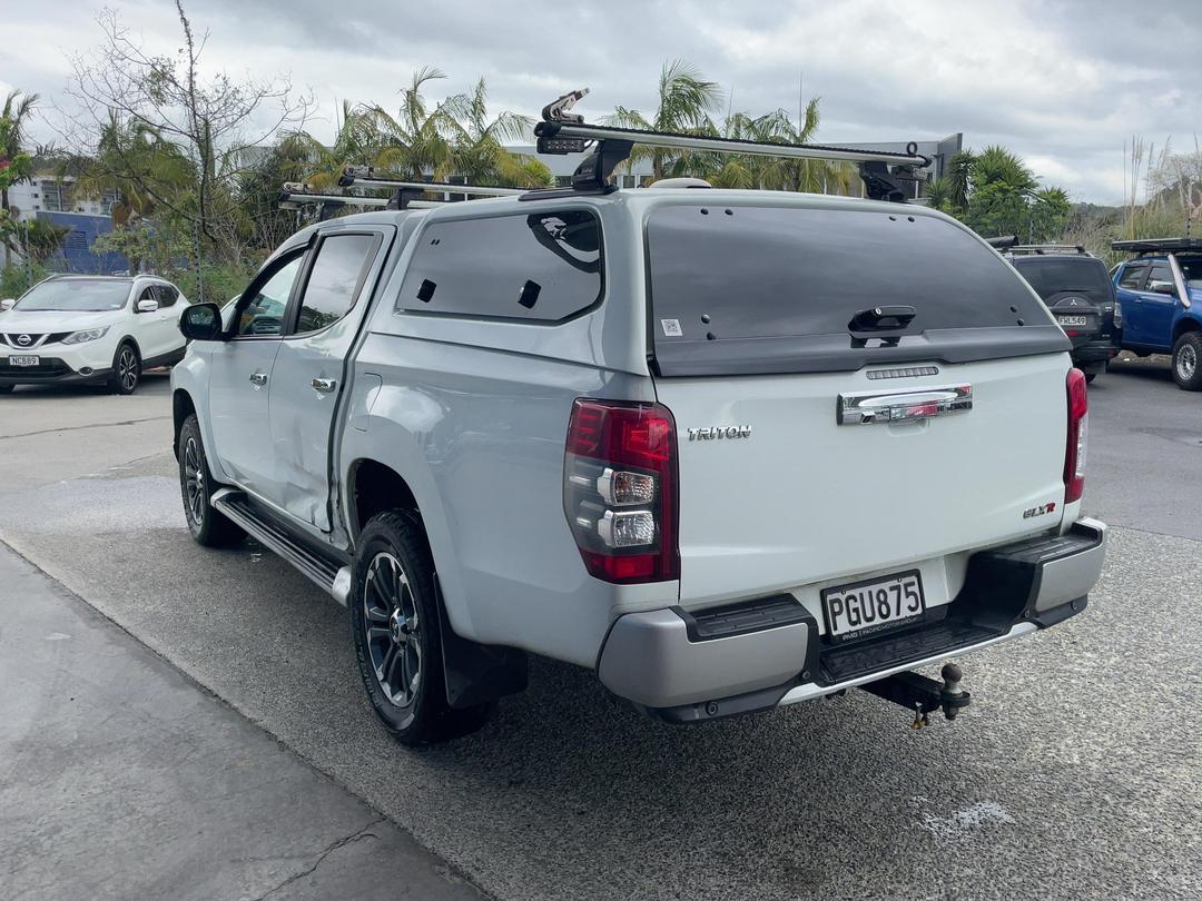 Photo '4' of Mitsubishi Triton DC Glxr 6AT Photo '4' of Mitsubishi Triton DC Glxr 6AT
