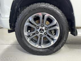 Photo '10' of Mitsubishi Triton