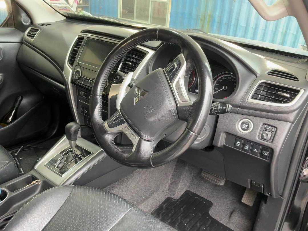 Photo '22' of Mitsubishi Triton DC Vrxb 6AT Photo '22' of Mitsubishi Triton DC Vrxb 6AT