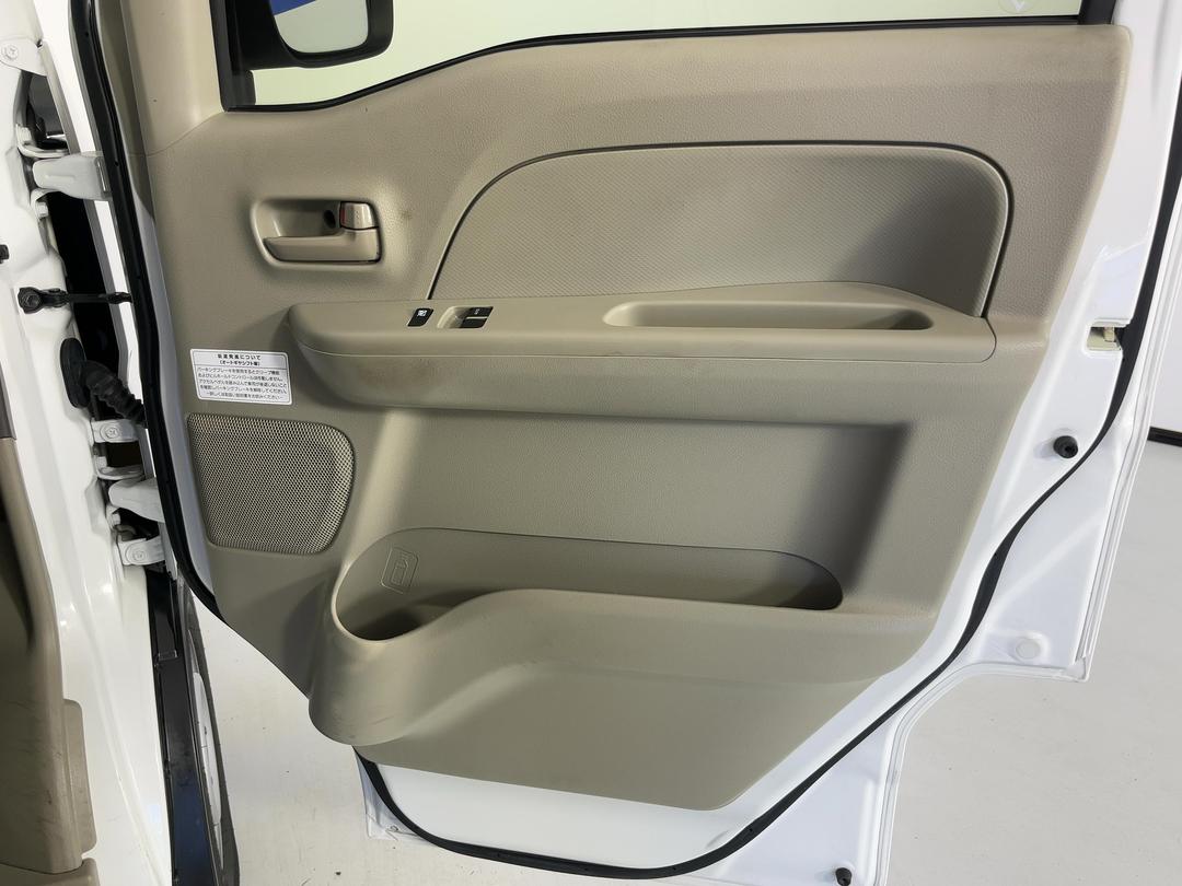Photo '15' of Nissan Clipper
